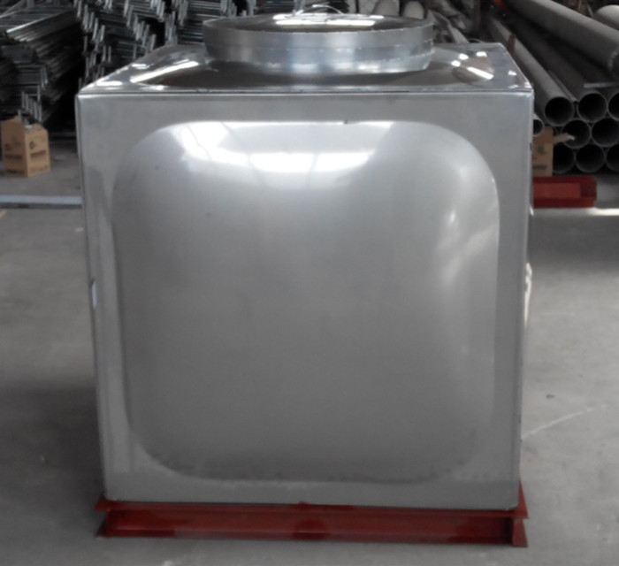 不銹鋼消防水箱與生活水箱的區別