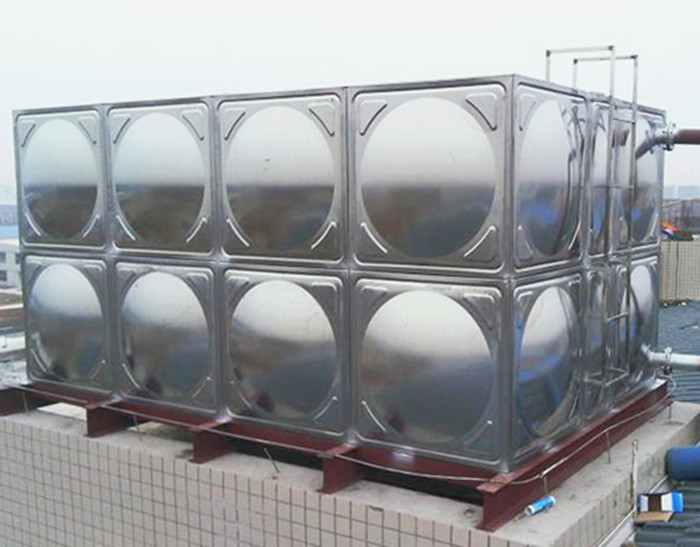 不銹鋼水箱對選材要求是什么？有哪些事項(xiàng)要注意？